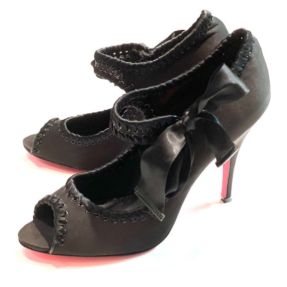Betsey Johnson Shoes - Betsey Johnson Satin Pump With Bows